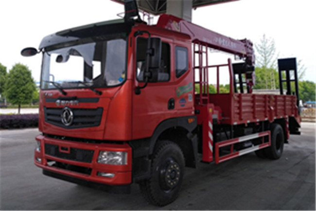 東風(fēng)特商隨車吊8噸圖片