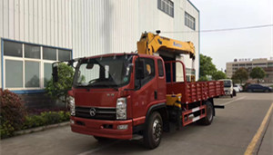 6.3噸5噸3.2噸凱馬隨車吊藍(lán)牌圖片