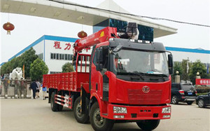 前四后四解放隨車吊報價圖片圖片